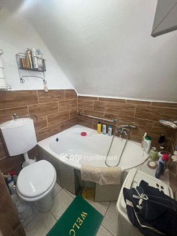 Eladó családi ház, Nagykátán 32 M Ft, 2 szobás