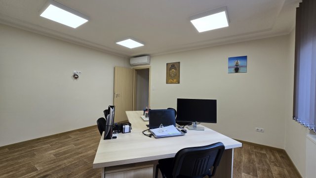 Eladó téglalakás, Dunaújvárosban, Szórád Márton úton