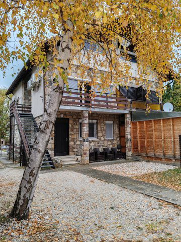 Eladó ikerház, Zamárdiban 199.9 M Ft, 6 szobás