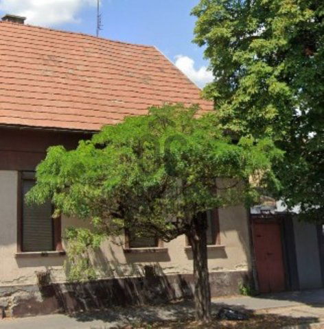Eladó ikerház, Szolnokon 15 M Ft, 2 szobás / költözzbe.hu