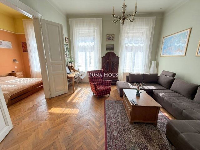 Eladó téglalakás, Budapesten, VIII. kerületben 89.9 M Ft