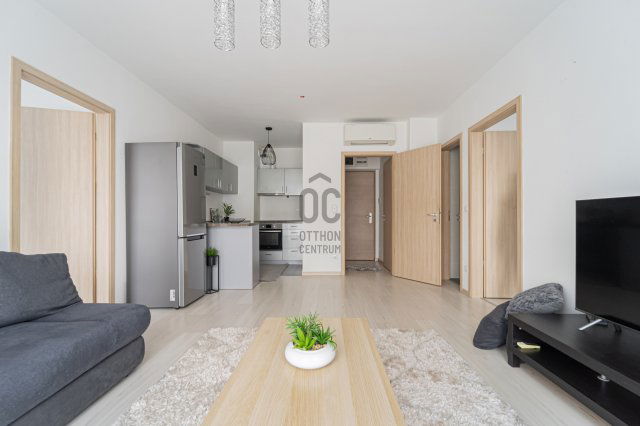 Eladó téglalakás, Budapesten, VI. kerületben, Rózsa utcában