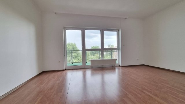 Eladó téglalakás, Nyíregyházán 57.5 M Ft, 3 szobás