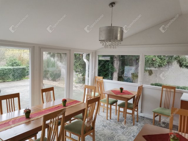 Kiadó családi ház, albérlet, Komáromban 3200 E Ft / hó