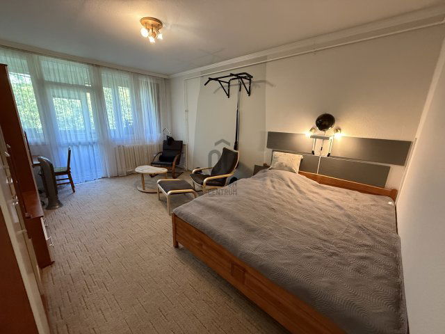 Eladó téglalakás, Nyíregyházán 37.5 M Ft, 2 szobás