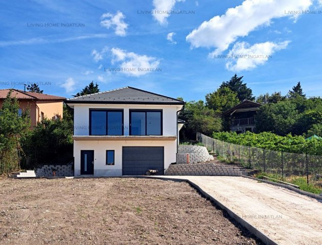 Eladó családi ház, Szentendrén 209.9 M Ft, 5 szobás