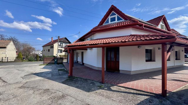 Kiadó téglalakás, albérlet, Székesfehérvárott 120 E Ft / hó