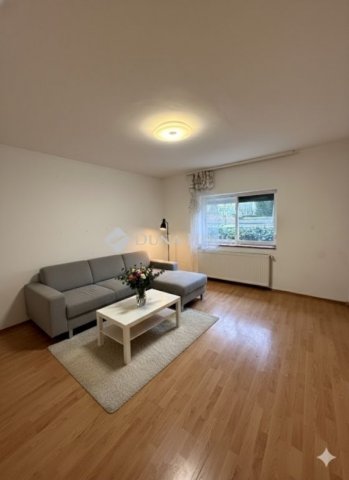 Eladó téglalakás, Budapesten, XIV. kerületben 40.5 M Ft