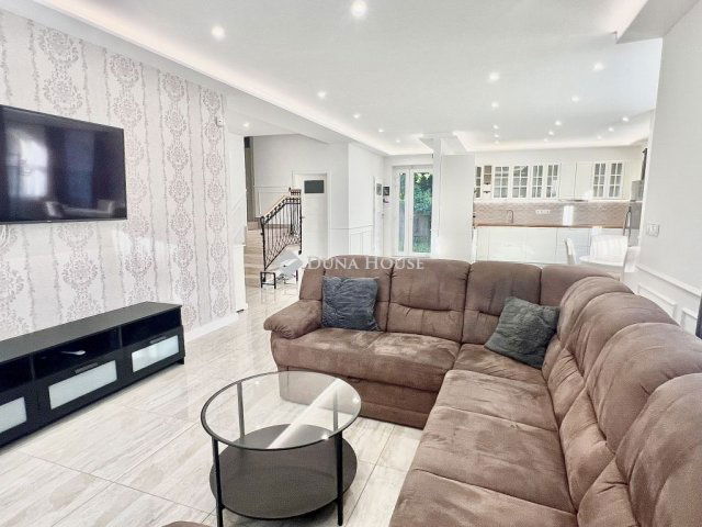 Eladó családi ház, Miskolcon 179 M Ft, 5 szobás