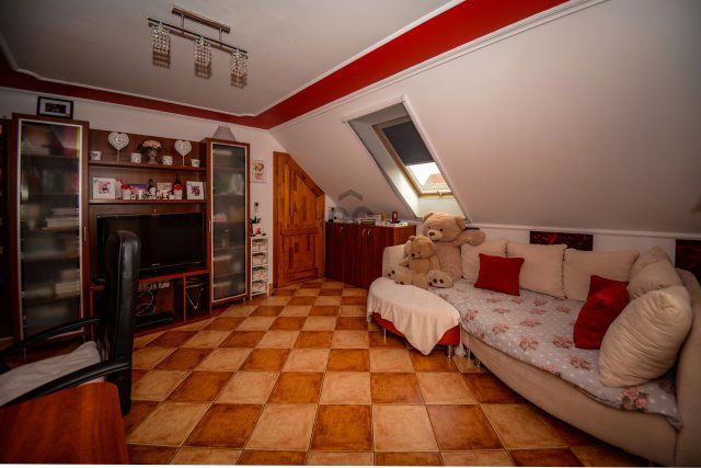 Eladó családi ház, Balatonlelleén 179.9 M Ft, 4 szobás