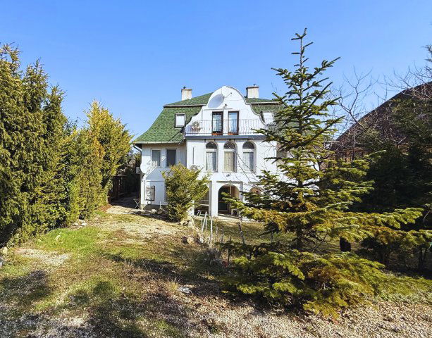 Eladó családi ház, Balatonfüreden, Kistói utcában 199.9 M Ft