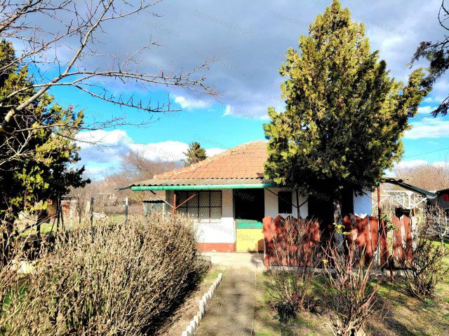 Eladó mezogazdasagi ingatlan, Cegléden 14.9 M Ft, 1 szobás