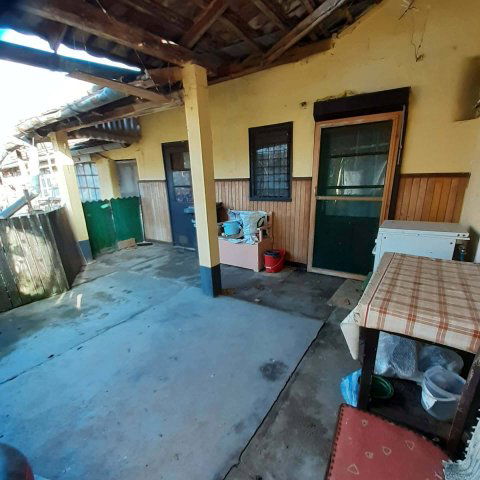 Eladó családi ház, Szelevényen 8 M Ft, 2+1 szobás