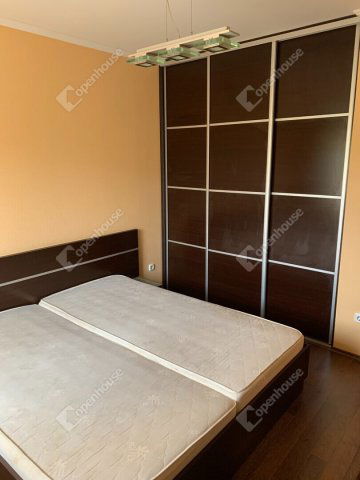 Kiadó téglalakás, albérlet, Győrött 210 E Ft / hó, 3 szobás