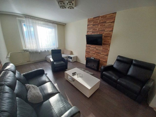 Eladó panellakás, Győrött, Kassák Lajos utcában 49 M Ft
