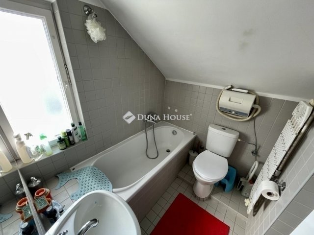 Eladó családi ház, Budapesten, XXI. kerületben 114.9 M Ft