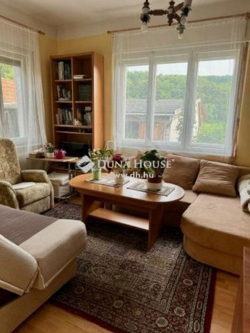 Eladó családi ház, Isaszegen 149 M Ft, 8 szobás