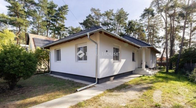 Eladó családi ház, Erdőkertesen 119.9 M Ft, 5 szobás