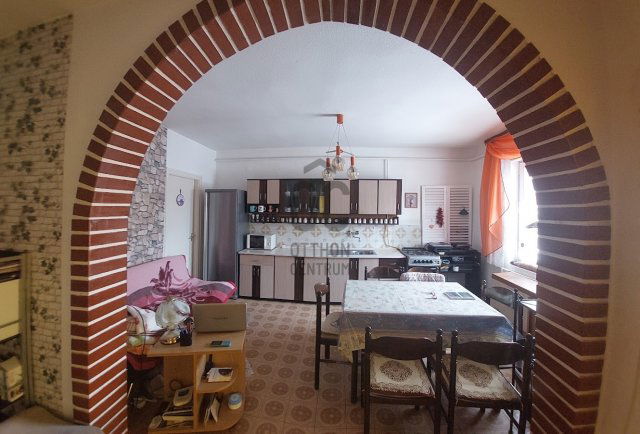 Eladó családi ház, Siófokon 86 M Ft, 3 szobás