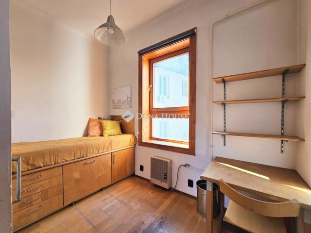 Eladó téglalakás, Budapesten, XI. kerületben 74.9 M Ft, 2 szobás