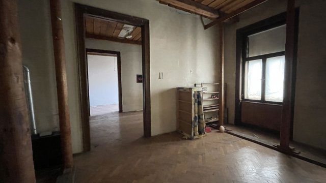 Eladó téglalakás, Budapesten, XII. kerületben, Győri úton