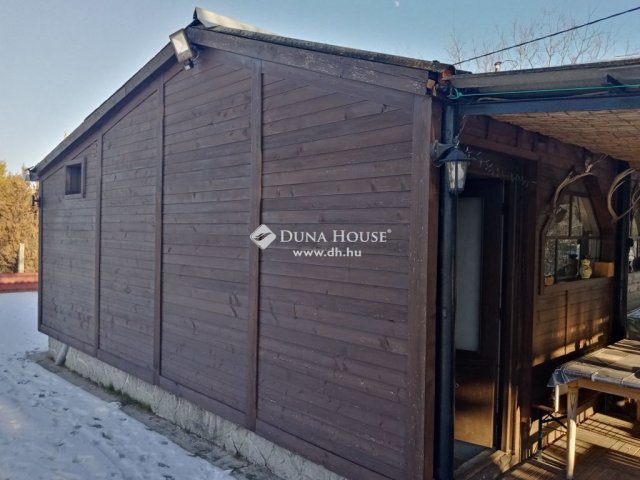 Eladó családi ház, Tóalmáson 21 M Ft, 1 szobás