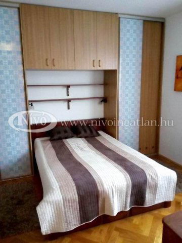 Kiadó téglalakás, albérlet, Veszprémben 180 E Ft / hó