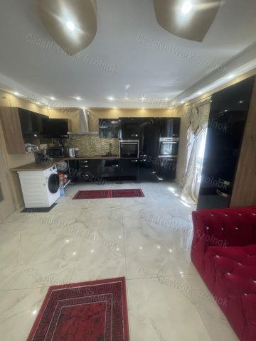 Eladó családi ház, Tápiószentmártonon 38 M Ft, 3 szobás