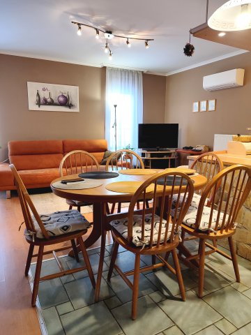 Eladó téglalakás, Szekszárdon, Mátyás Király utcában