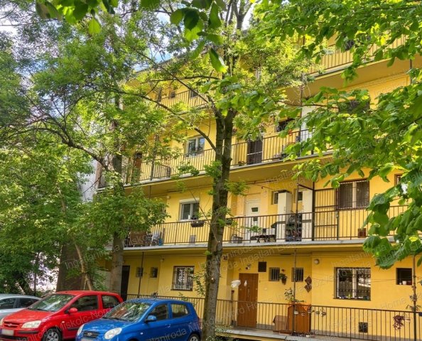 Eladó téglalakás, Miskolcon 29.99 M Ft, 2 szobás