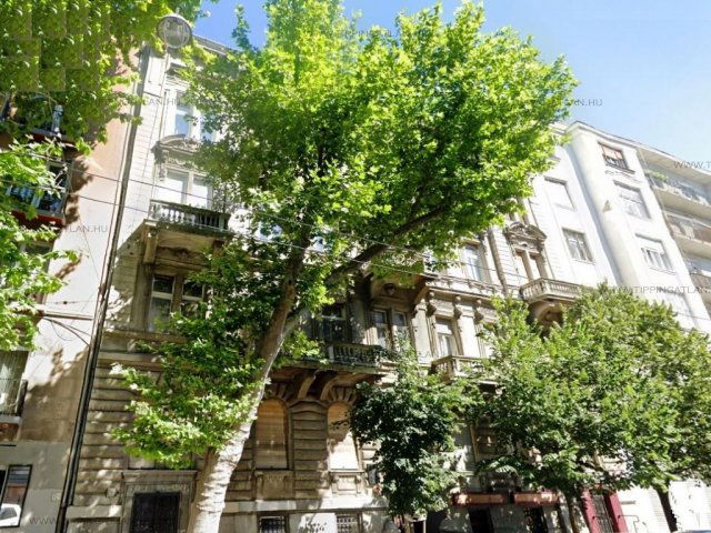 Eladó téglalakás, Budapesten, VII. kerületben, Damjanich utcában