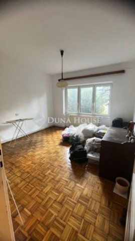 Eladó ikerház, Sárbogárdon 65.9 M Ft, 5 szobás