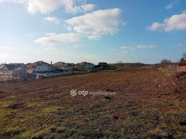 Eladó telek, Dányon 18.5 M Ft / költözzbe.hu