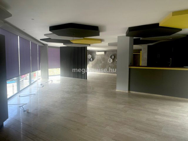 Kiadó iroda, Budapesten, XI. kerületben 1446 E Ft / hó