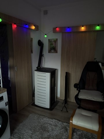 Eladó családi ház, Komáromban 42.5 M Ft, 1 szobás