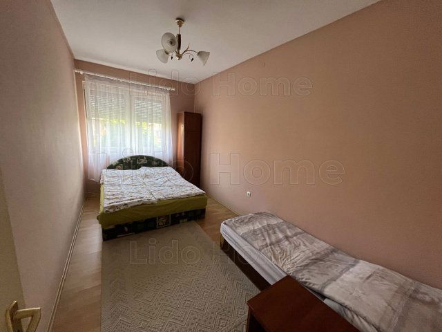 Eladó családi ház, Balatonfenyvesen 75 M Ft, 2 szobás
