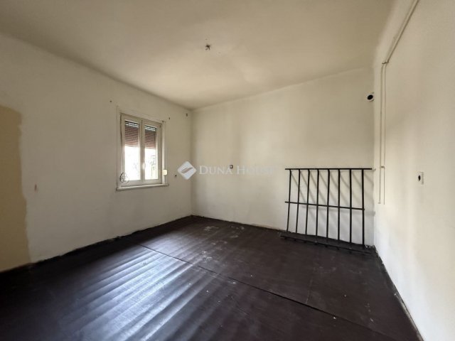 Eladó családi ház, Budapesten, XIX. kerületben 55 M Ft, 2 szobás