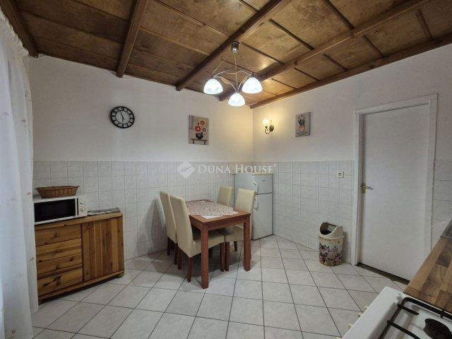 Eladó családi ház, Siófokon 129 M Ft, 4 szobás