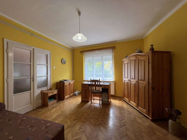 Eladó családi ház, Egerben 75 M Ft, 3 szobás