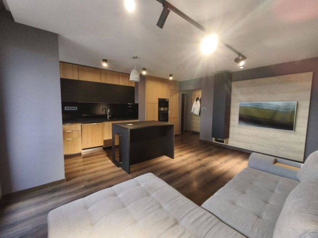 Eladó panellakás, Budapesten, III. kerületben 89.9 M Ft