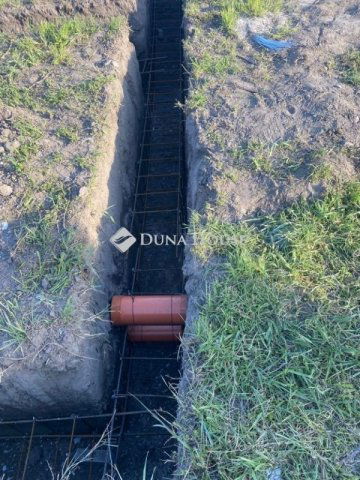 Eladó családi ház, Szigetbecsén 89.9 M Ft, 5 szobás