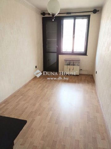 Eladó családi ház, Zalaegerszegen 59.9 M Ft, 5 szobás