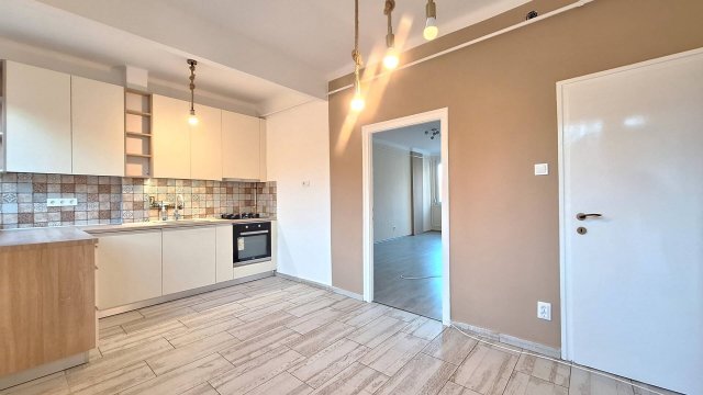 Eladó téglalakás, Miskolcon 29.9 M Ft, 2+1 szobás