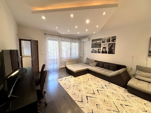 Eladó téglalakás, Budapesten, IX. kerületben 99 M Ft, 2 szobás