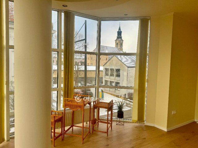 Eladó iroda, Székesfehérvárott 60.7 M Ft / költözzbe.hu