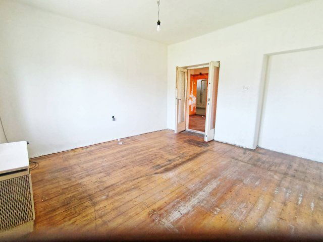 Eladó családi ház, Kálban 9.5 M Ft, 3 szobás