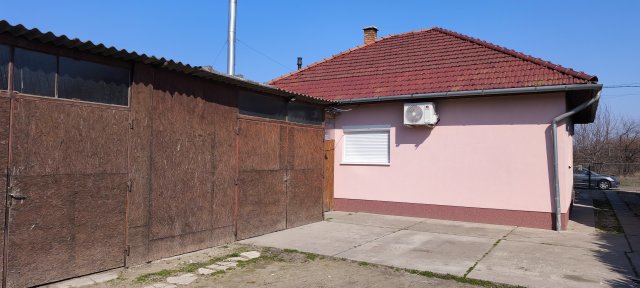 Eladó családi ház, Nagykátán, Kadarka utcában 66.99 M Ft