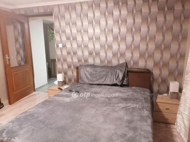 Eladó családi ház, Nagykállóban 30 M Ft, 2 szobás