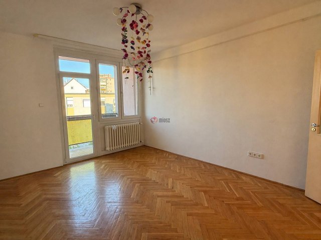 Kiadó téglalakás, albérlet, Székesfehérvárott 180 E Ft / hó