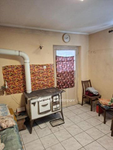 Eladó családi ház, Hajdúböszörményen 27.5 M Ft, 2 szobás
